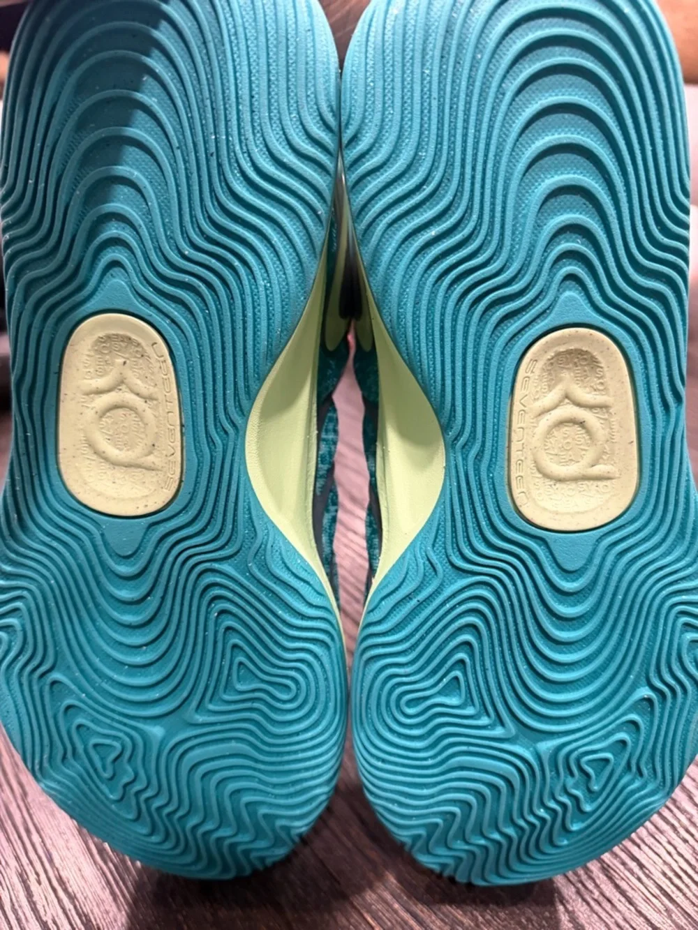 Nike jonquel jones